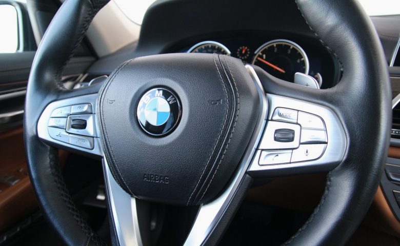 BMW 730