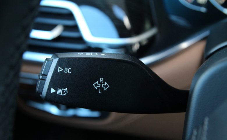 BMW 730