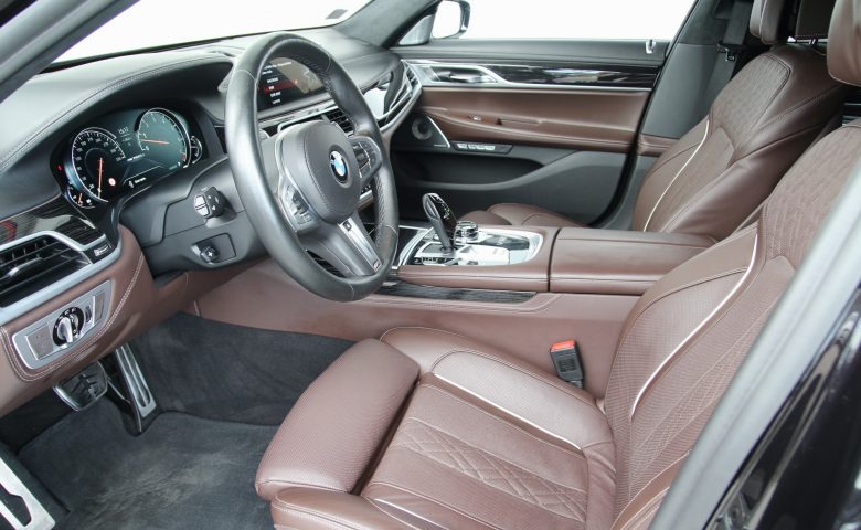 BMW 760