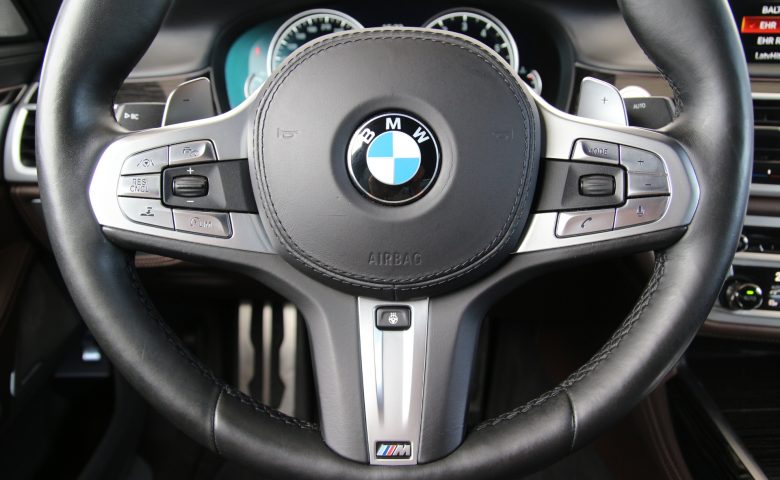 BMW 760