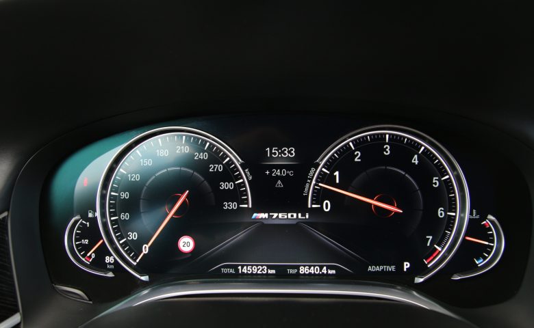 BMW 760