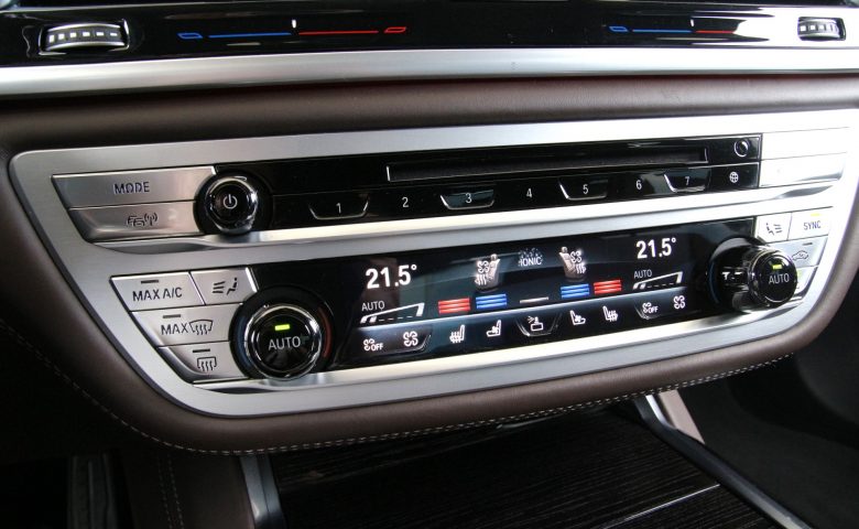 BMW 760
