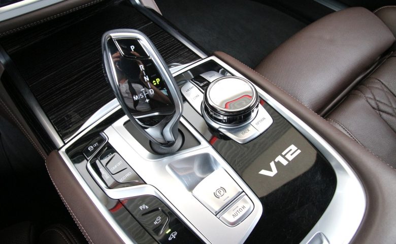 BMW 760