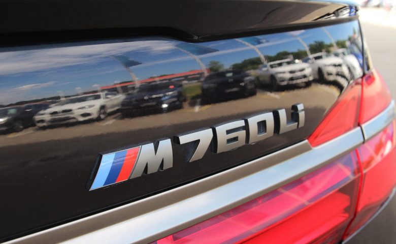 BMW 760