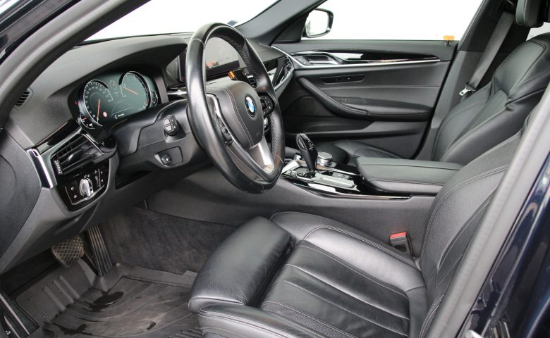 BMW 525