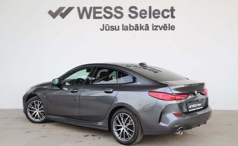 BMW 218