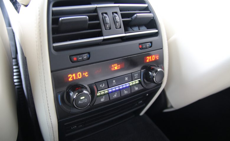 BMW 750