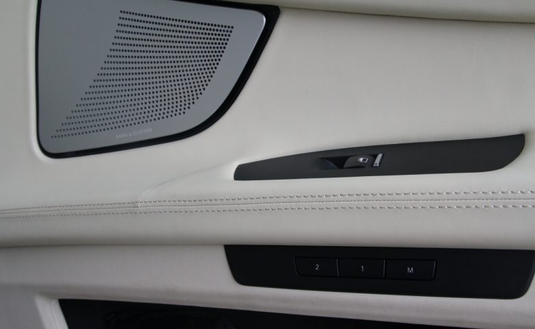 BMW 750