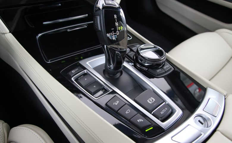 BMW 750