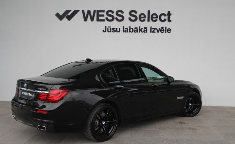 BMW 750