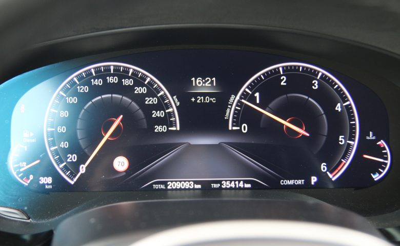 BMW 530