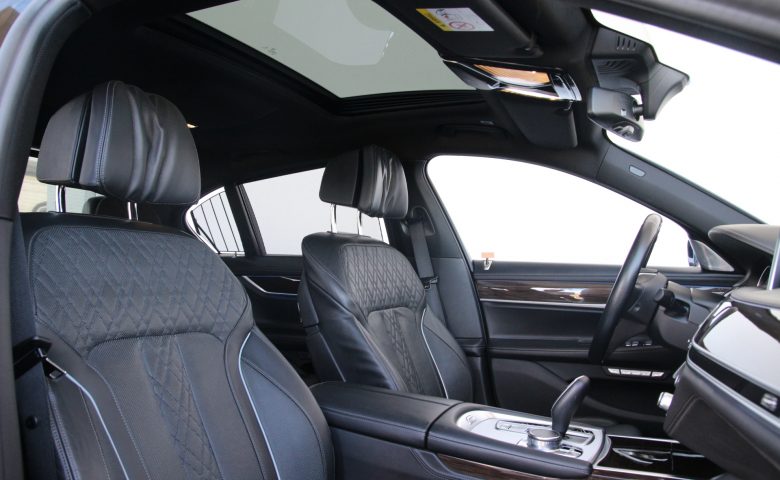 BMW 730