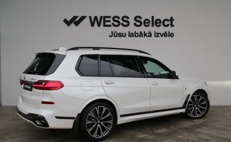 BMW X7