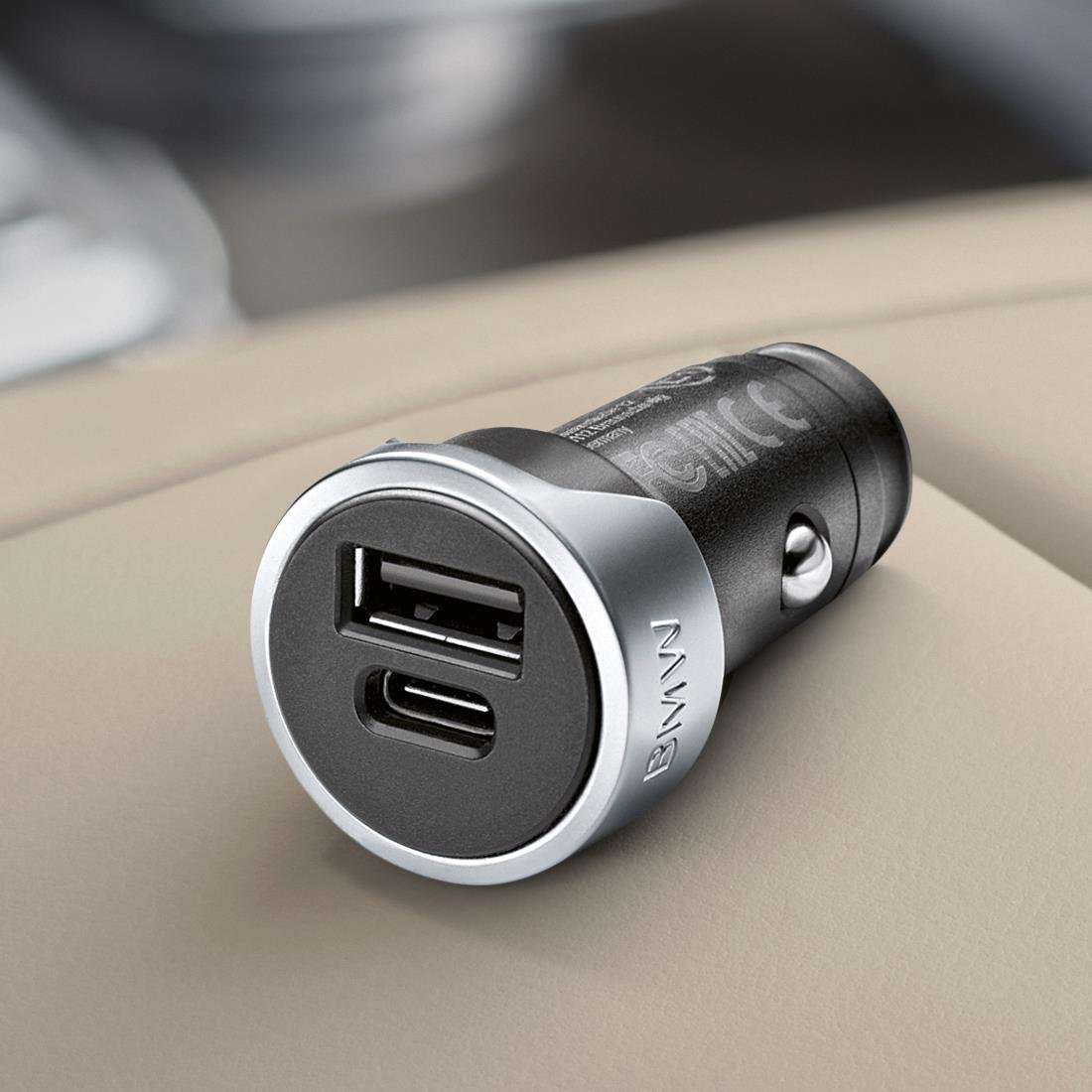 BMW  USB un Type-C Lādētājs