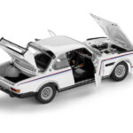 BMW 3.0 CSL miniatūra 1:18