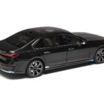 BMW I7 G70 miniatūra 1:18