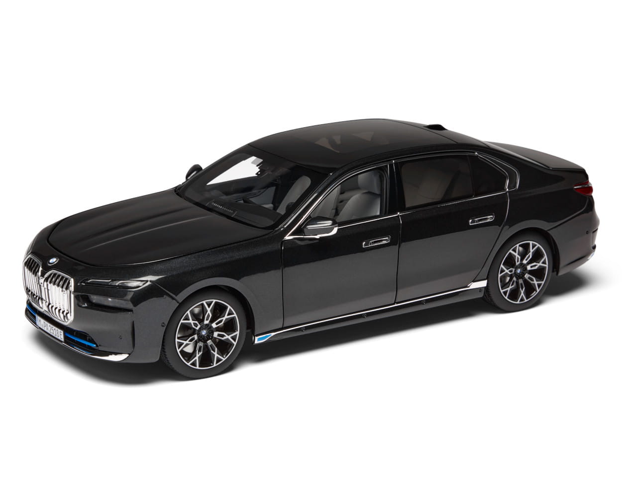 BMW I7 G70 miniatūra 1:18